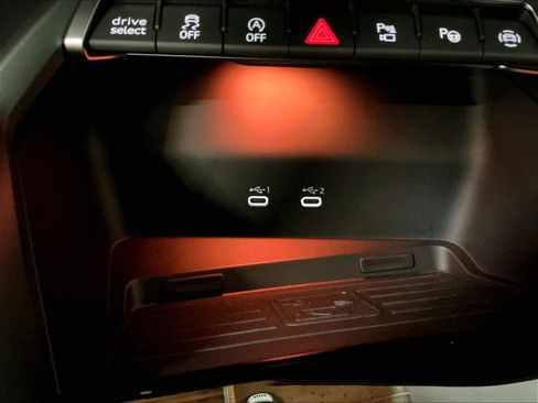 Certified 2025 Audi A3 2.0T Premium Plus w/ Premium Plus Package image 34