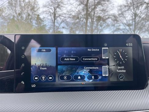 New 2026 Nissan Kicks SR image 18