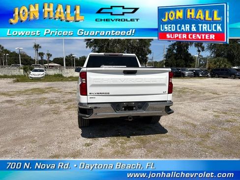 Used 2020 Chevrolet Silverado 1500 LT AWD/4WD image 8