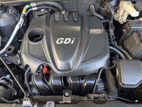 Used 2016 Kia Sportage EX image 18