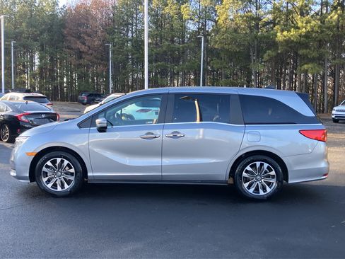 Certified 2024 Honda Odyssey EX-L image 7