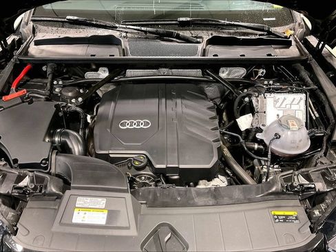 Used 2023 Audi Q5 2.0T Premium w/ Convenience Package AWD/4WD image 31