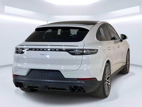 Used 2022 Porsche Cayenne Platinum Edition AWD/4WD image 7