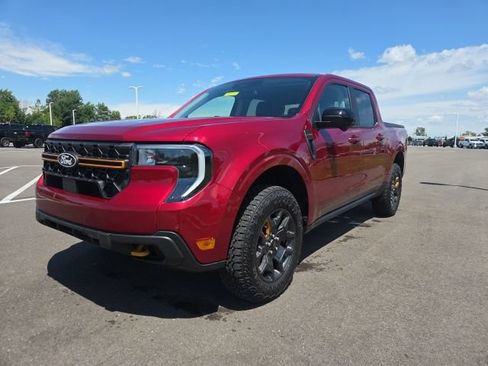 Used 2025 Ford Maverick Tremor AWD/4WD image 2