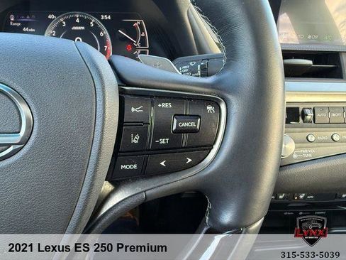 Used 2021 Lexus ES 250 w/ Premium Package image 33