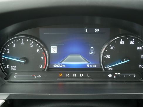 Used 2022 Ford Explorer XLT w/ Equipment Group 202A AWD/4WD image 21