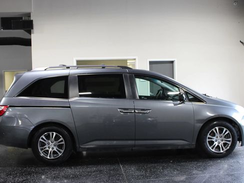Used 2012 Honda Odyssey EX-L image 2