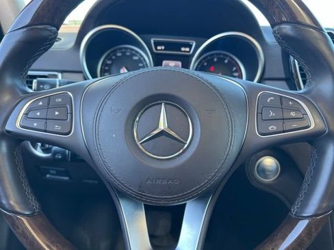 Used 2017 Mercedes-Benz GLS 450 4MATIC image 21