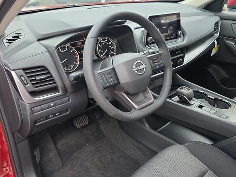 New 2026 Nissan Rogue SV FWD image 22