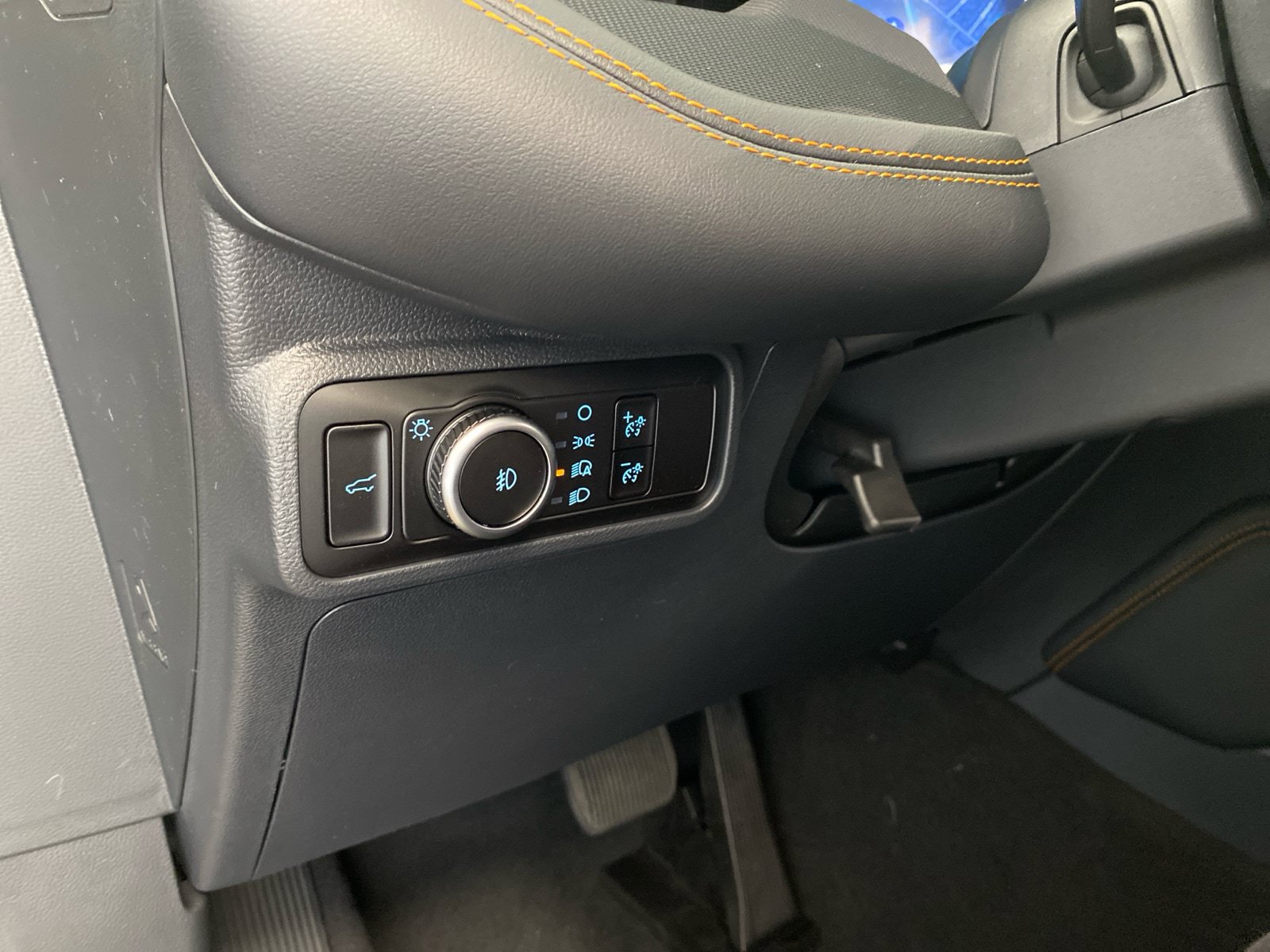 New 2026 Ford Explorer Tremor w/ Tremor Ultimate Package AWD/4WD image 18