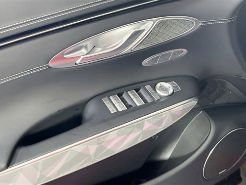 Used 2025 Genesis GV70 3.5T Sport w/ Sport Advanced Package image 18