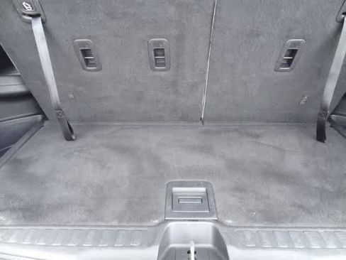 Used 2017 Honda Pilot Touring image 8