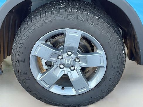 Used 2025 Honda Ridgeline TrailSport image 32