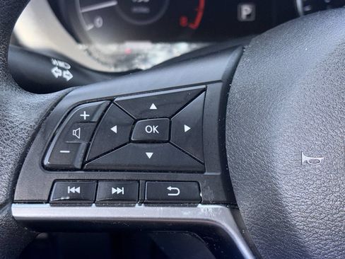 Certified 2024 Nissan Kicks SV FWD image 11