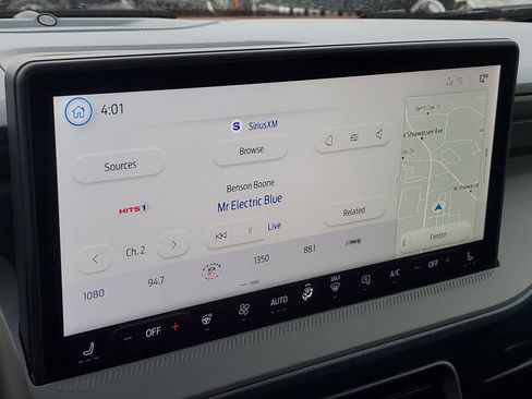 New 2026 Ford Maverick Lariat w/ Black Appearance Package image 14