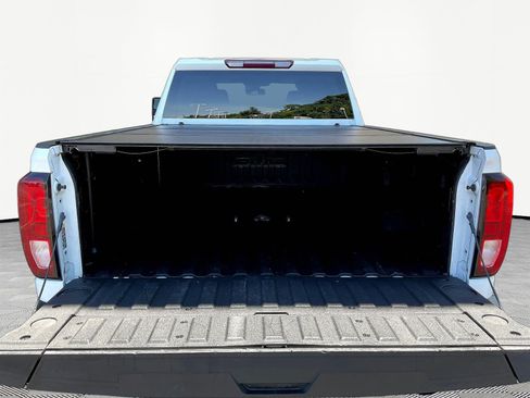 Used 2022 GMC Sierra 2500 SLE w/ SLE Value Package; AWD/4WD image 7