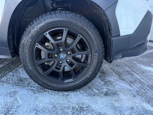 Used 2024 Subaru Crosstrek 2.5i Wilderness image 9