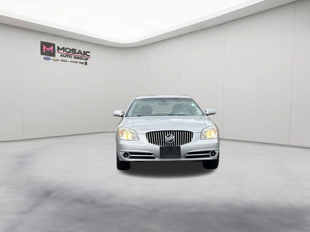 Used 2011 Buick Lucerne CXL FWD image 3