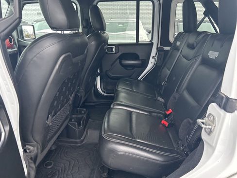 Certified 2018 Jeep Wrangler Unlimited Rubicon image 17