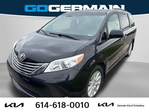 Used 2012 Toyota Sienna XLE AWD/4WD image 1