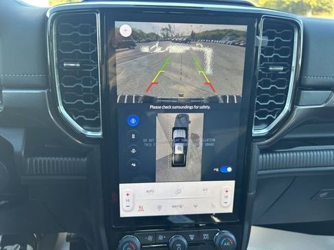New 2025 Ford Ranger Lariat w/ Trailer Tow Package image 34
