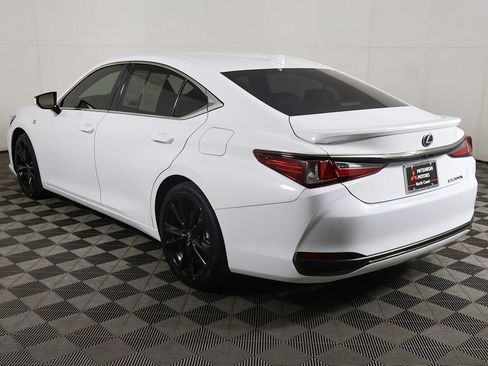 Used 2023 Lexus ES 300h F Sport FWD image 10