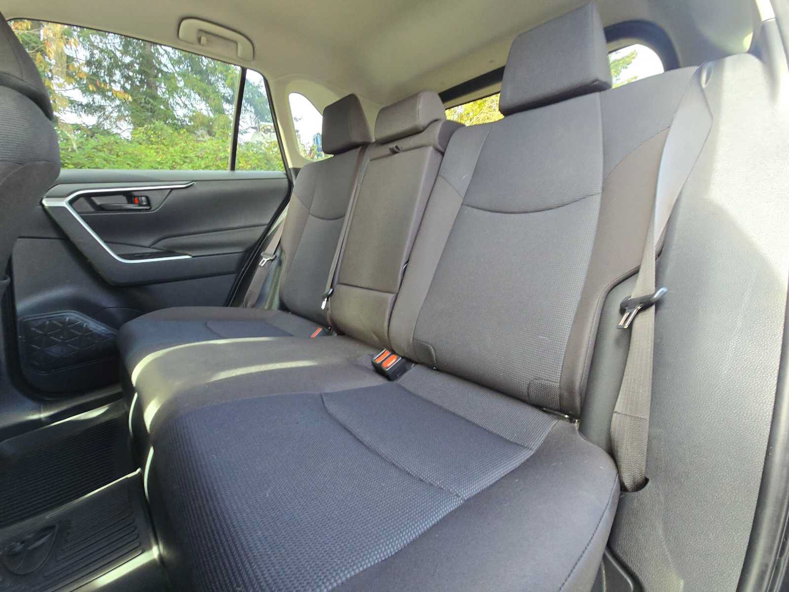 Certified 2025 Toyota RAV4 LE AWD/4WD image 17