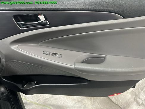 Used 2014 Hyundai Sonata Hybrid image 22