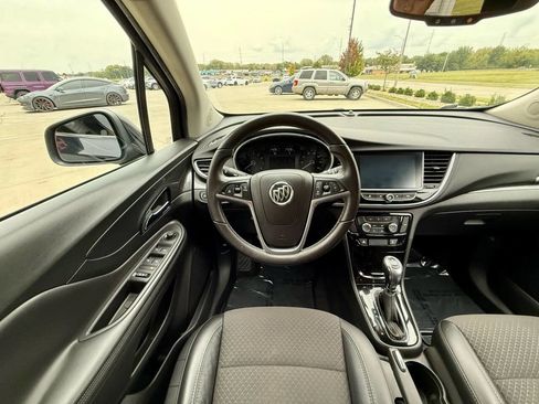 Used 2017 Buick Encore Preferred image 17