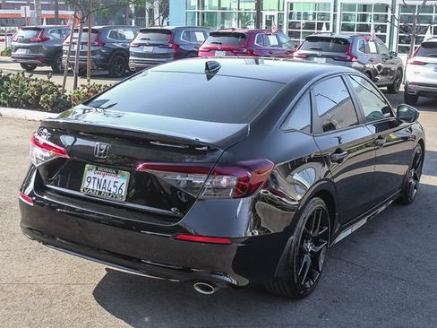Used 2025 Honda Civic Sport image 5