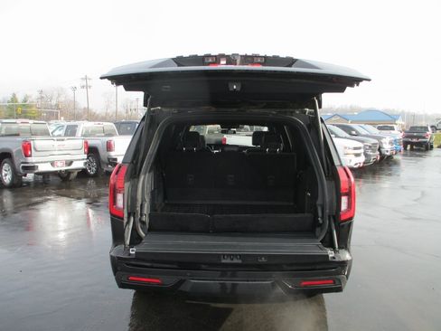 Used 2025 Ford Expedition Max Platinum w/ Stealth Appearance Package image 8