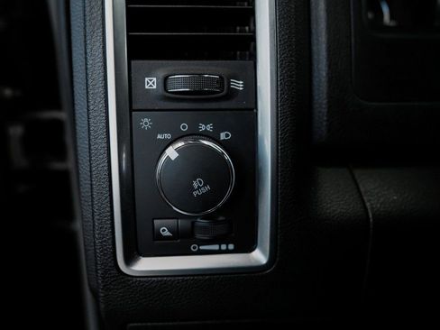 Used 2022 RAM 1500 Classic Warlock w/ Ceramic Gray Warlock Package image 22