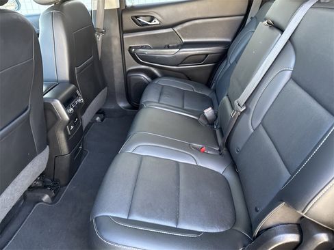 Used 2021 GMC Acadia SLT image 20