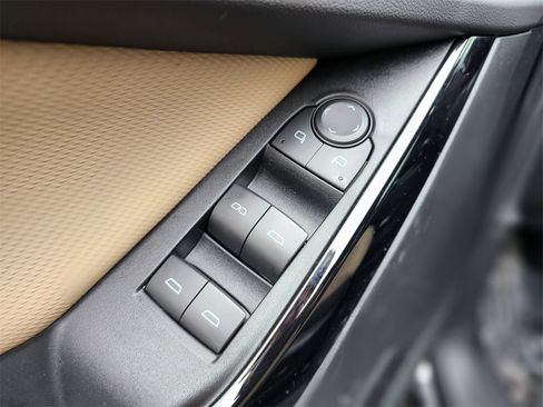 Used 2026 Chevrolet Equinox ACTIV w/ Convenience Package III image 15