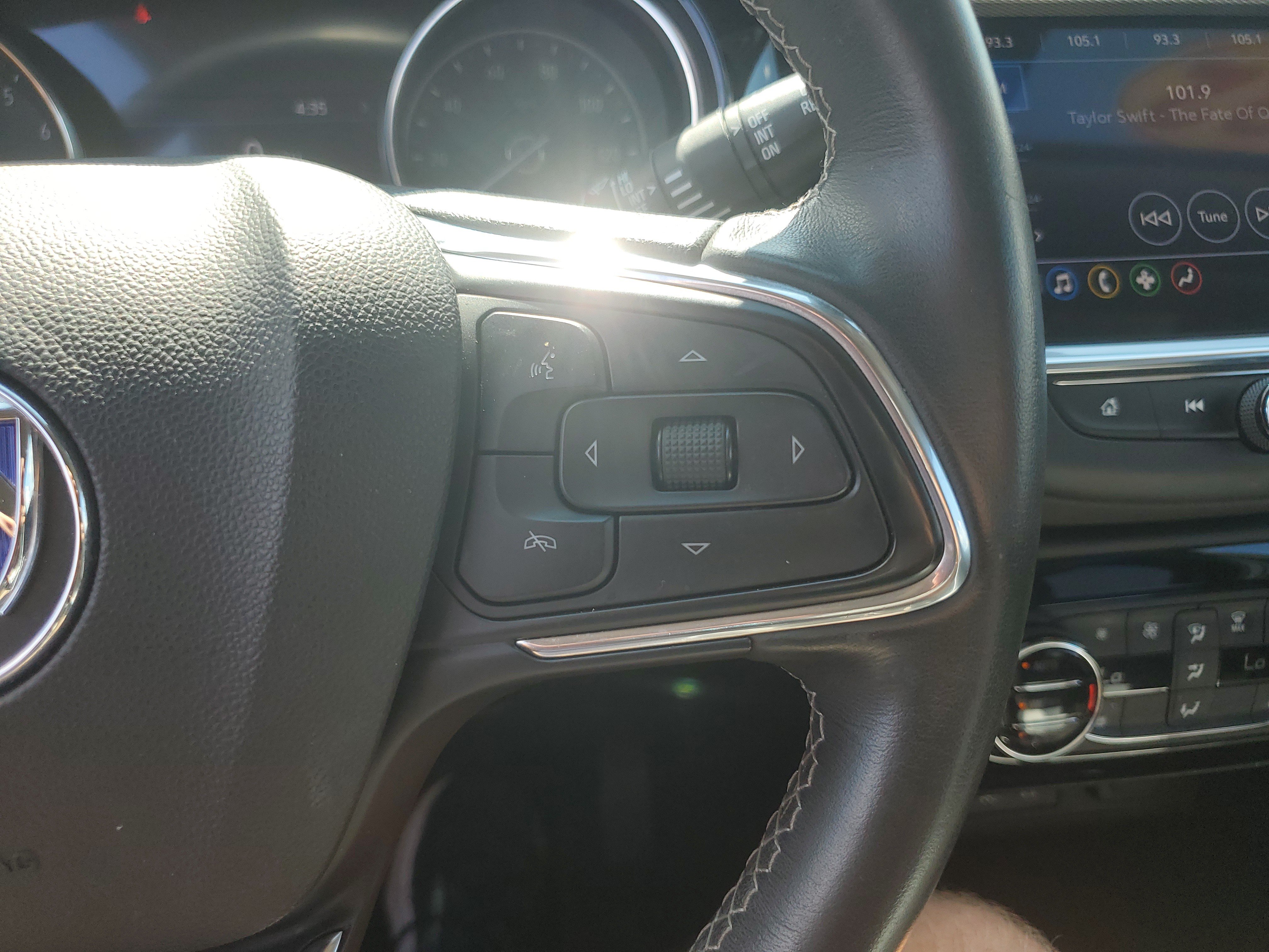 Used 2022 Buick Encore GX Select w/ Sport Touring Package FWD image 24