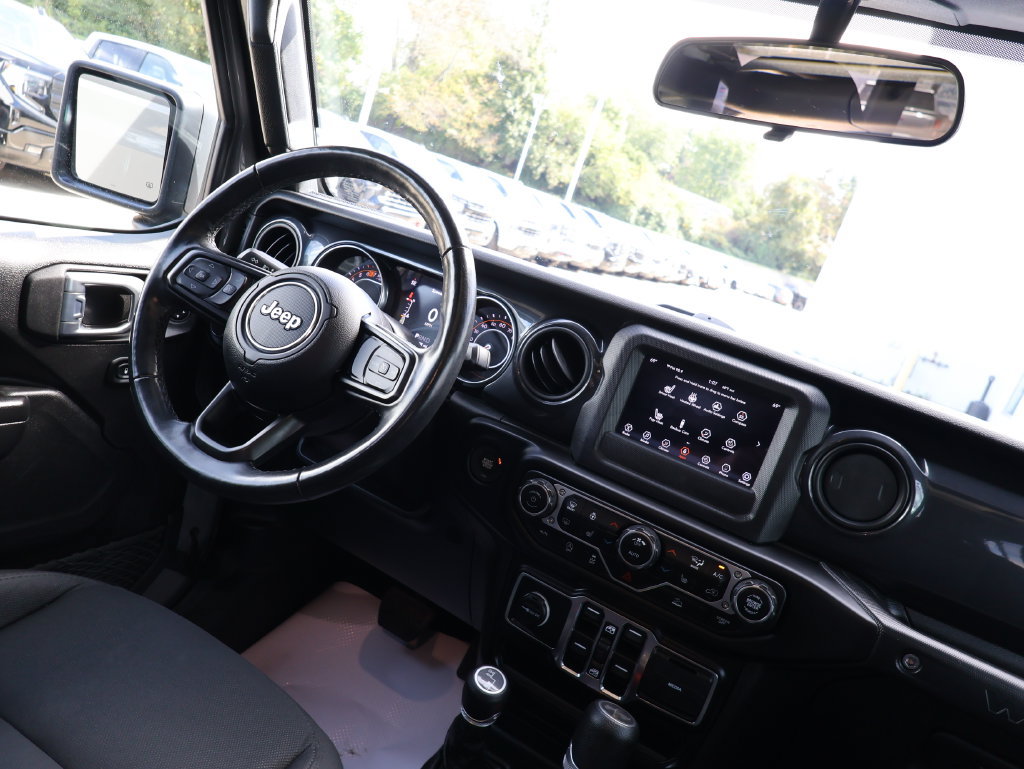 Used 2021 Jeep Wrangler Unlimited Sport AWD/4WD image 27