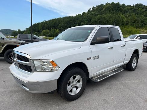 Used 2016 RAM 1500 Classic SLT AWD/4WD image 1