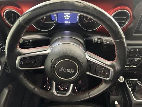 Used 2018 Jeep Wrangler Unlimited Rubicon AWD/4WD image 25