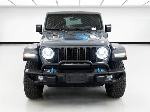 Used 2023 Jeep Wrangler Unlimited Rubicon 4xe AWD/4WD image 2