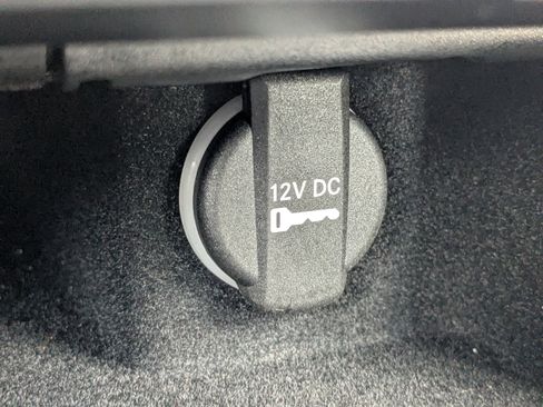 Certified 2021 Chrysler 300 Touring L image 19