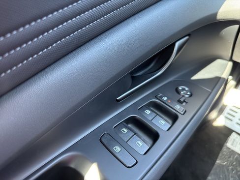 New 2025 Hyundai Elantra Sport image 26