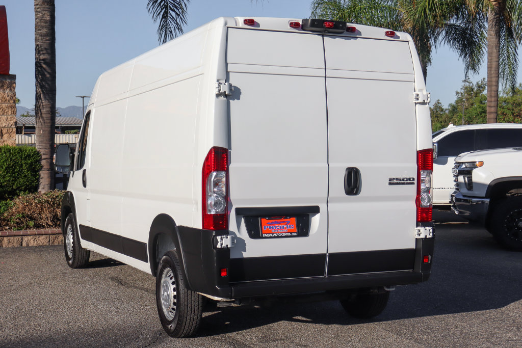 Used 2025 RAM ProMaster 2500 w/ Convenience Group FWD image 6