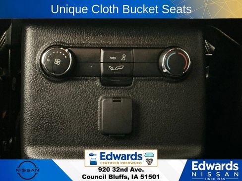 Used 2017 Ford Explorer XLT w/ Equipment Group 201A FWD image 20