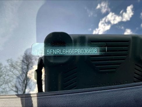 Used 2023 Honda Odyssey EX-L image 19