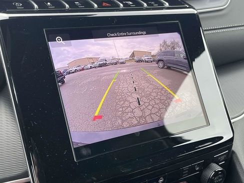 New 2025 Jeep Grand Cherokee L Laredo AWD/4WD image 23