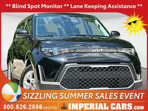 Used 2025 Kia Soul LX w/ LX Technology Package FWD image 1
