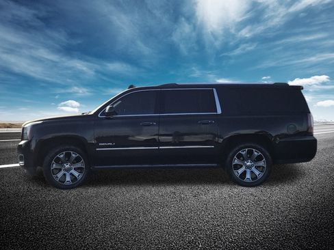 Used 2016 GMC Yukon XL Denali w/ Open Road Package image 20