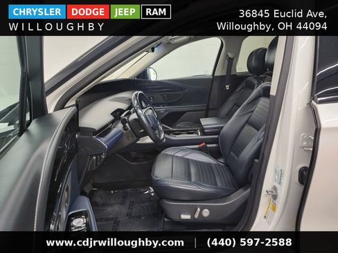 Used 2024 Lincoln Nautilus Reserve w/ Equipment Group 202A AWD/4WD image 14