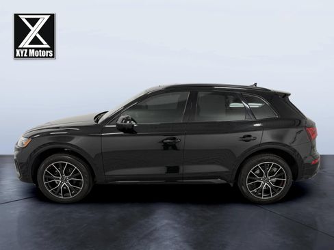 Used 2023 Audi SQ5 Premium Plus w/ Premium Plus Package AWD/4WD image 3