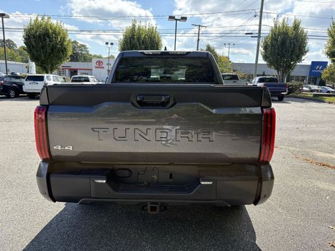 Used 2023 Toyota Tundra SR5 w/ SR5 Convenience Package image 6